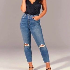 Abercrombie and fitch high rise mom jeans